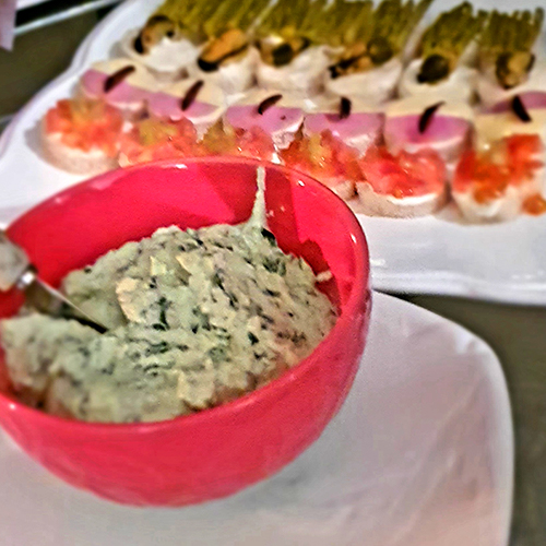 99 Dip de Rúcula (Aperitivo)