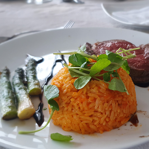 (otra opcion) Arroz al Pimenton ( acompañamiento)