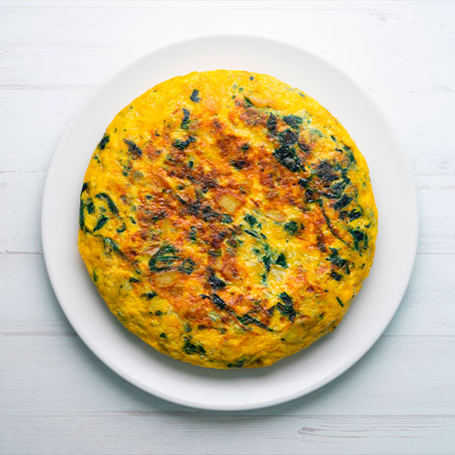 TORTILLA DE ACELGAS RELLENA DE JAMÓN Y QUESO - Club Todos Somos Chef