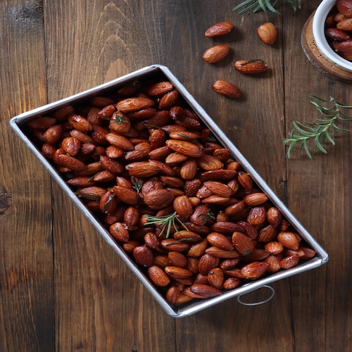 Honey roasted almond with rosemary